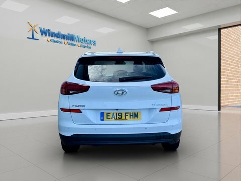 Hyundai Tucson 1.6 Gdi Se EA19FHM White #5
