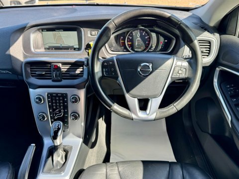 Volvo V40 1.5 T3 Pro GK66GFA Blue #2