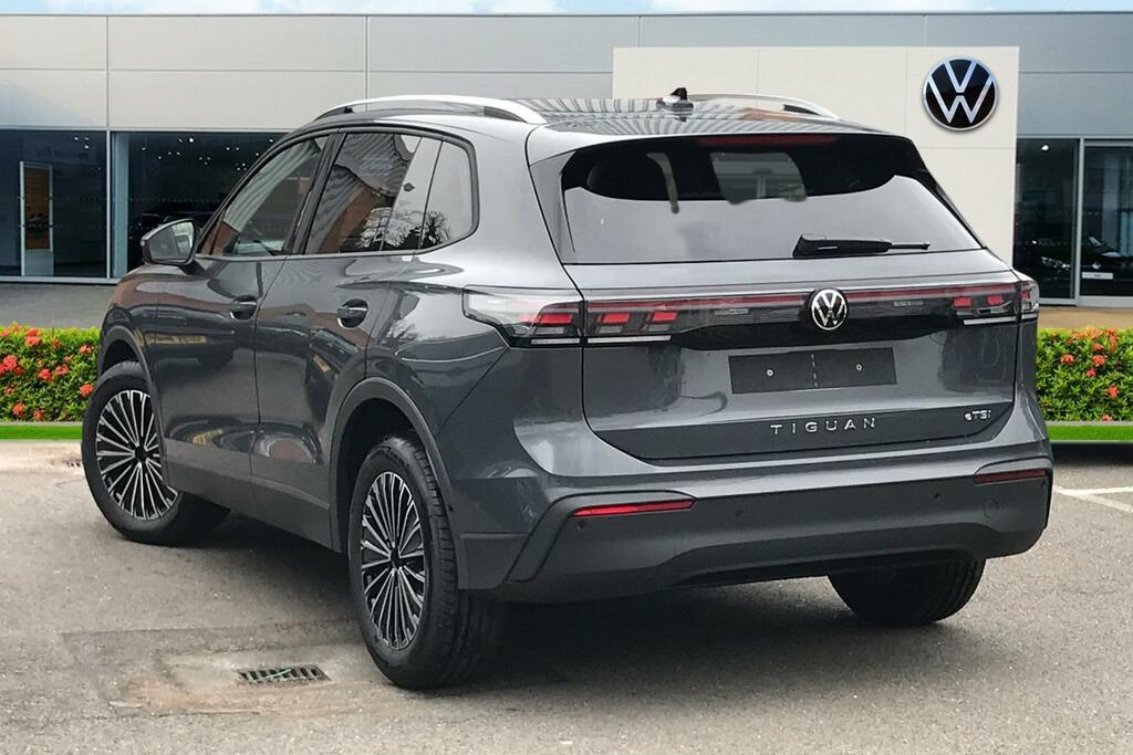 Volkswagen Tiguan Tiguan Match 1.5 Etsi 150 Ps 7-Speed Dsg 20 Grey #3