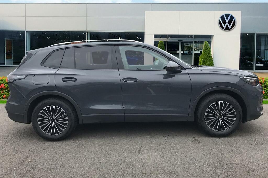 Volkswagen Tiguan Tiguan Match 1.5 Etsi 150 Ps 7-Speed Dsg 20 Grey #4