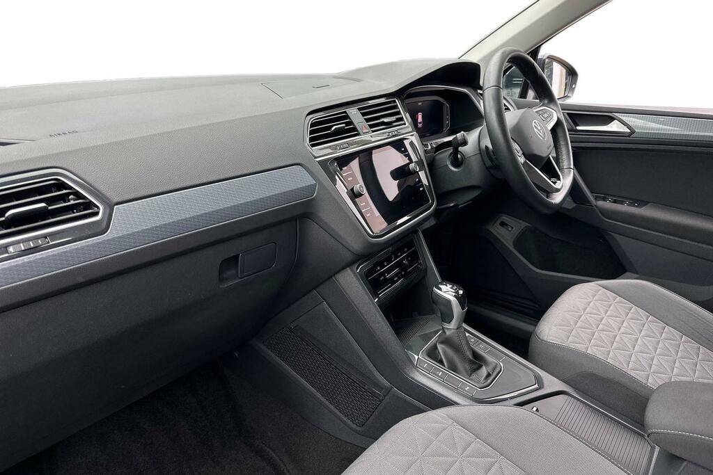 Volkswagen Tiguan 1.4 Tsi Ehybrid Life Dsg RO24ULM Grey #2