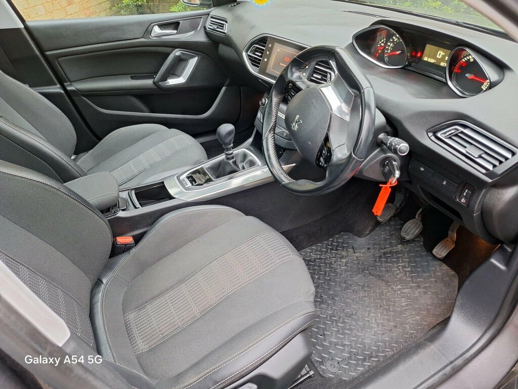 Peugeot 308 1.2 Puretech Gpf Allure Euro 6 Ss KV18UFP Grey #5