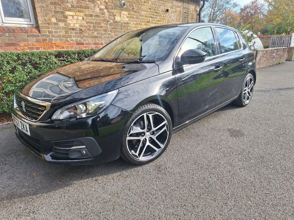 Peugeot 308 1.2 Puretech Allure Euro 6 Ss Black