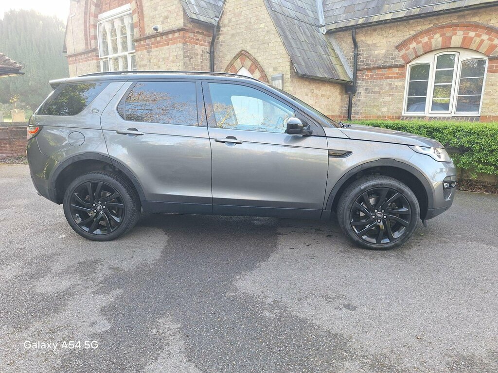 Land Rover Discovery Sport 2.0 Td4 Hse Black 4Wd Euro 6 Ss LF67XNN Grey #4