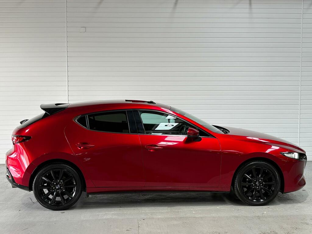 Mazda 3 2.0 E-skyactiv-x Mhev Takumi Hatchback DK73KFX Red #2