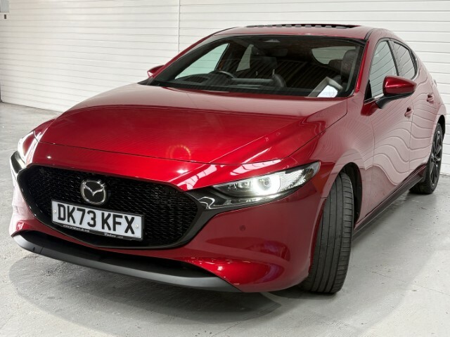Mazda 3 2.0 E-skyactiv-x Mhev Takumi Hatchback DK73KFX Red #6