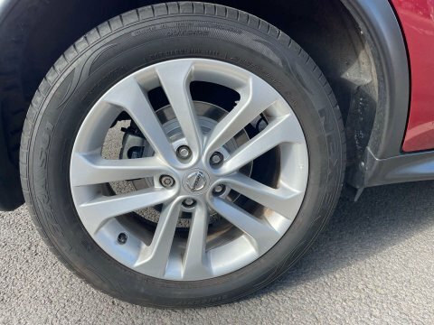 Nissan Juke 1.5 Juke Tekna ST12BWU Red #5