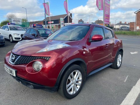 Nissan Juke 1.5 Juke Tekna ST12BWU Red #3