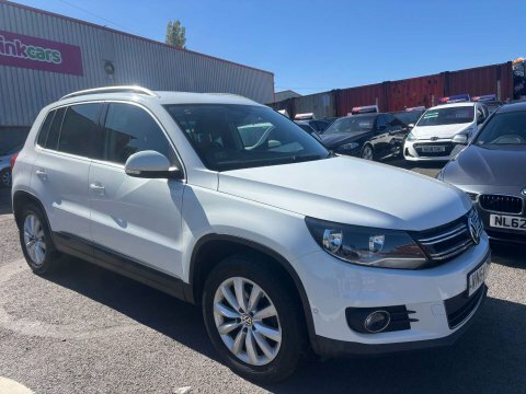 Volkswagen Tiguan 2.0 Tiguan Match VN64PFO White #2
