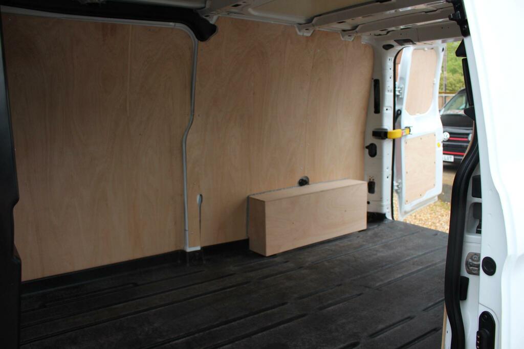 Ford Transit Custom 2.0 300 Ecoblue Trend L2 H1 Euro 6 ST23KHA White #6