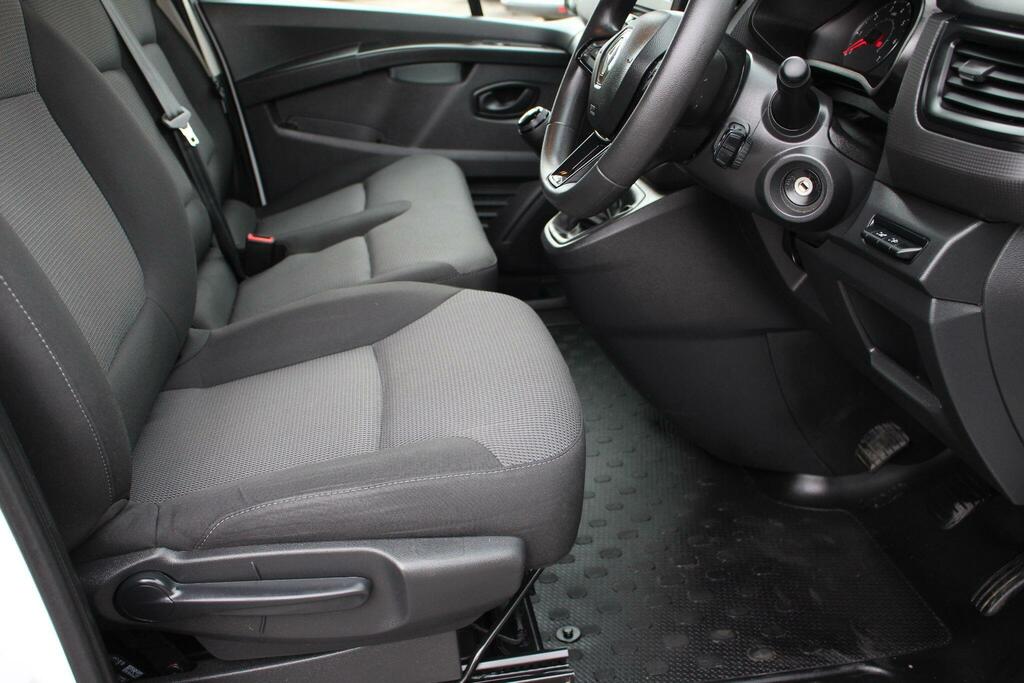 Renault Trafic 2.0 Dci Blue Ll30 Start L2 H1 Euro 6 Ss YB23WFF White #2