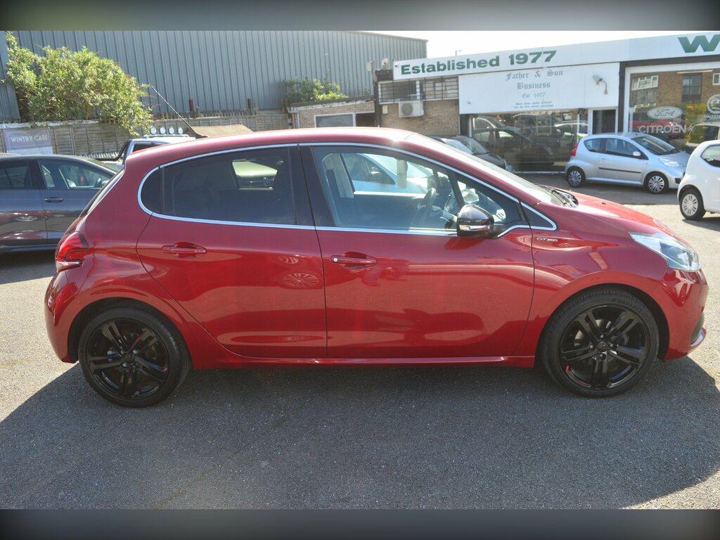 Peugeot 208 1.2 Puretech Gt Line Hatchback E AF17OKW Red #4