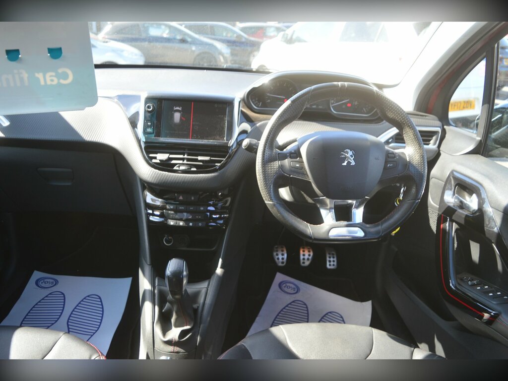 Peugeot 208 1.2 Puretech Gt Line Hatchback E AF17OKW Red #3