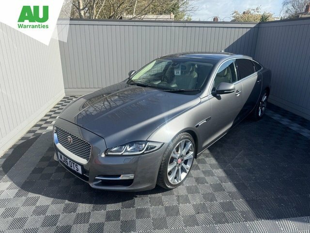 Jaguar XJ 3.0D V6 Portfolio Saloon Euro 6 S Grey