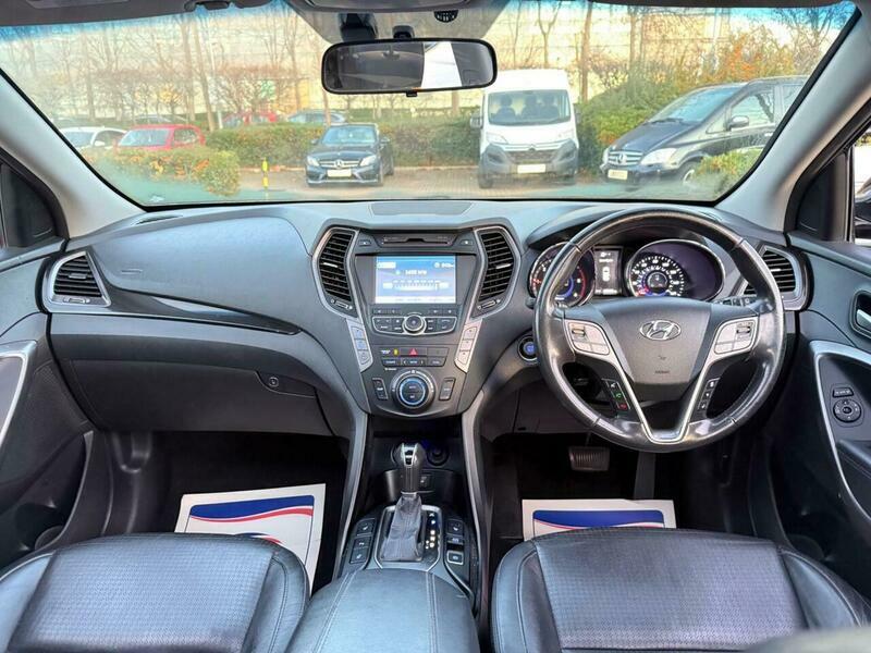 Hyundai Santa Fe 2.2 Crdi Premium Se Black #2