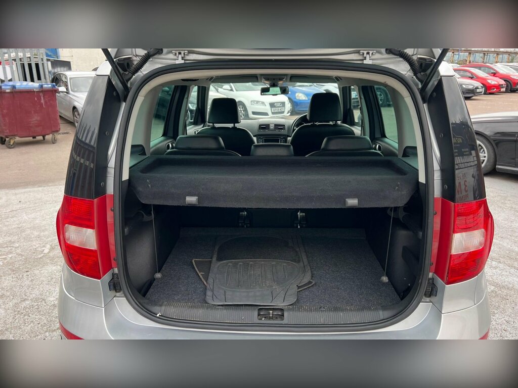 Skoda Yeti 1.2 Tsi Elegance Outdoor Dsg Euro 5 10 BU14VFN Silver #6