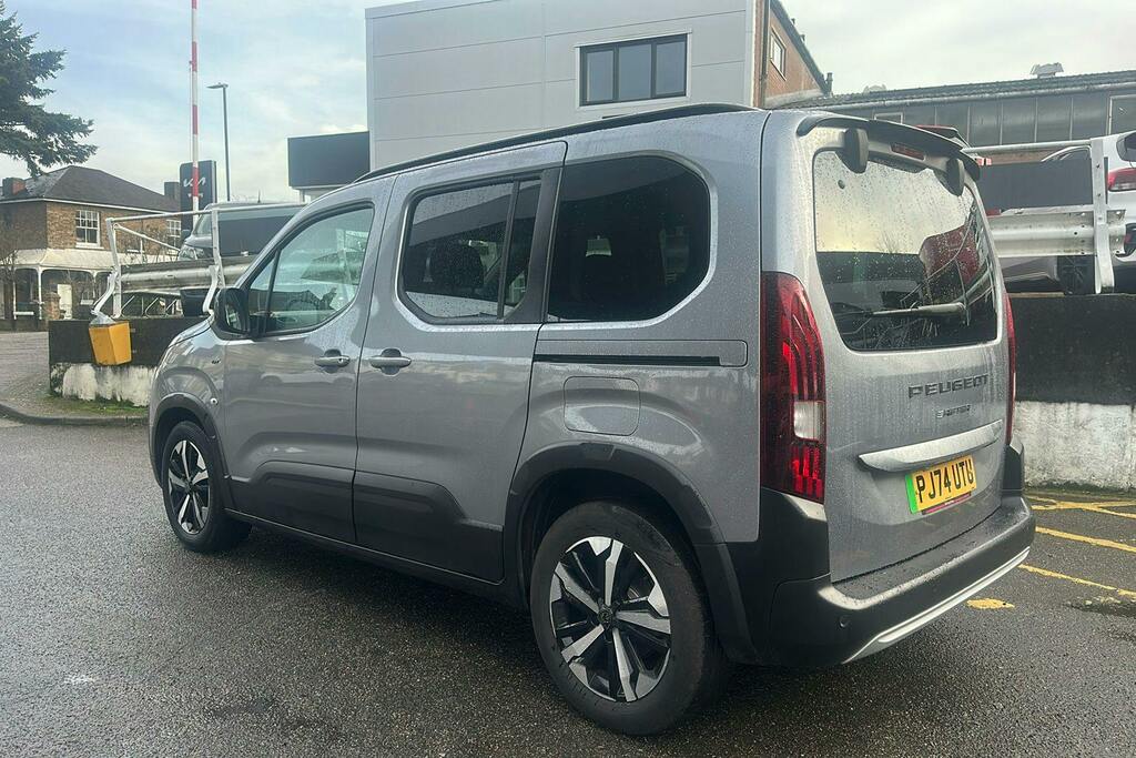 Peugeot e-Rifter 52Kwh Gt Standard Mpv PJ74UTU Green #2