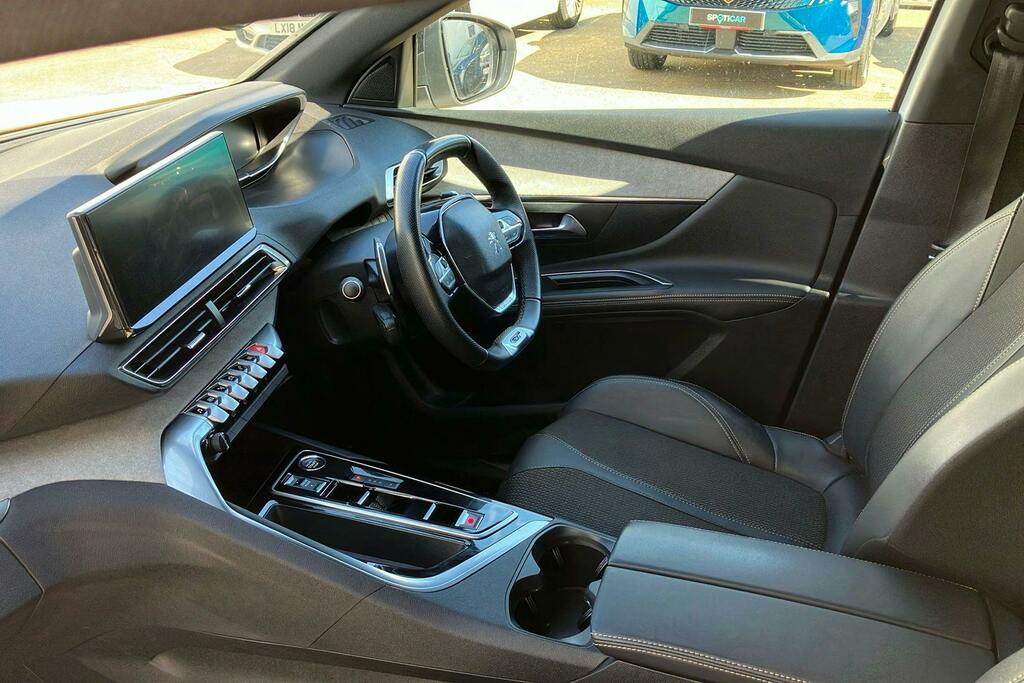 Peugeot 5008 1.2 Puretech Gt Suv Eat GV73MWY White #3