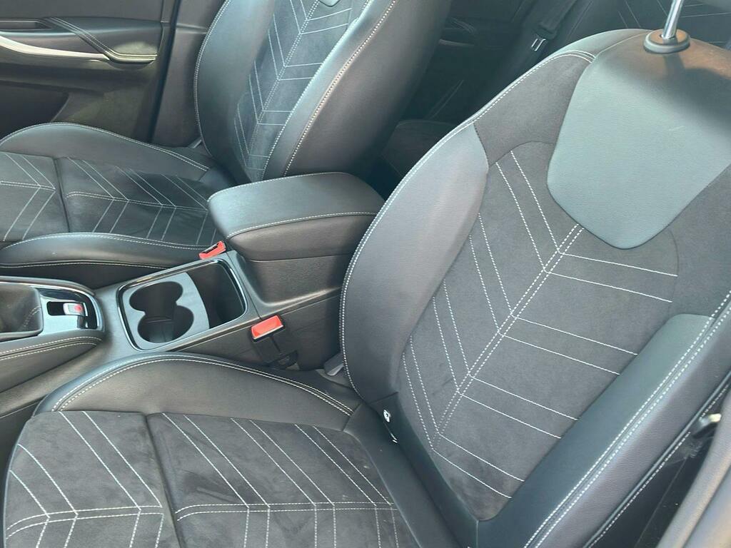 Vauxhall Grandland 1.2 Turbo Ultimate Suv LS73YTZ Blue #3