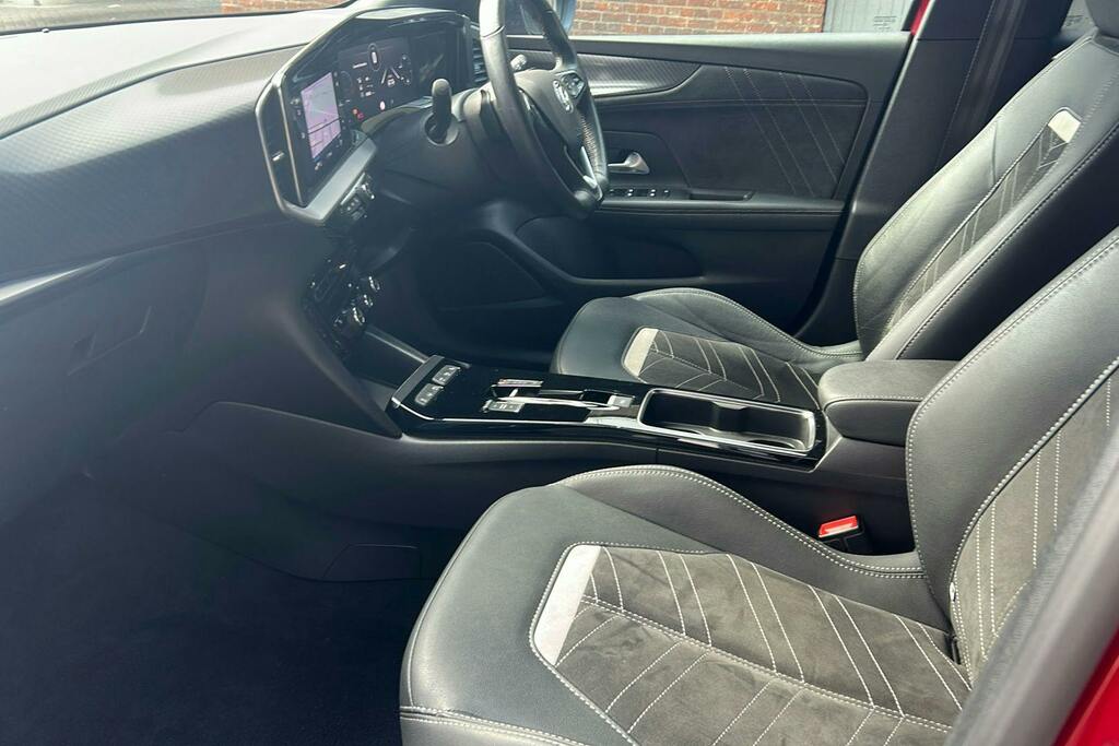 Vauxhall Mokka 1.2 Turbo Ultimate Suv MH72KJU Red #3