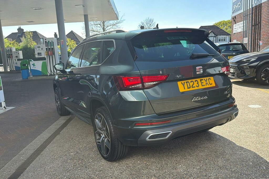 Seat Ateca 1.5 Tsi Evo Fr Sport Suv Dsg YD23EXC Green #2