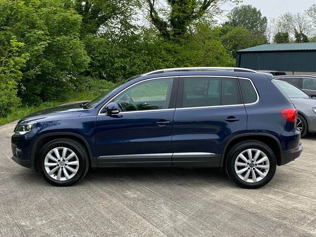 Volkswagen Tiguan 2.0 Tdi Bluemotion Tech Match 150 2Wd DV65XSW Blue #4