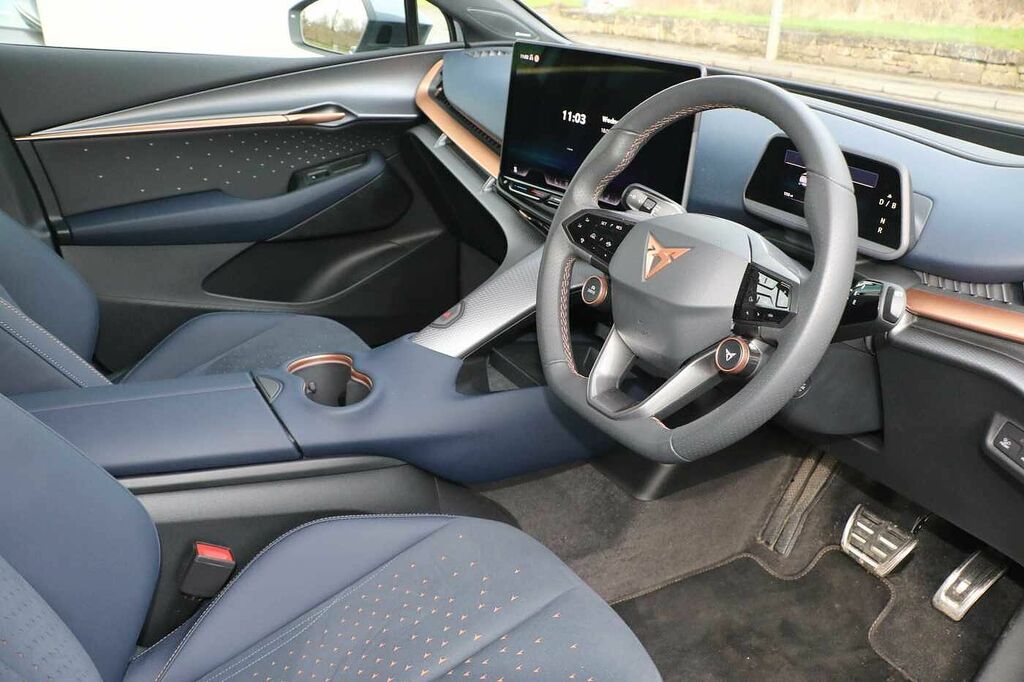 Cupra Tavascan 250Kw Vz1 77Kwh Awd SF75XTZ White #6