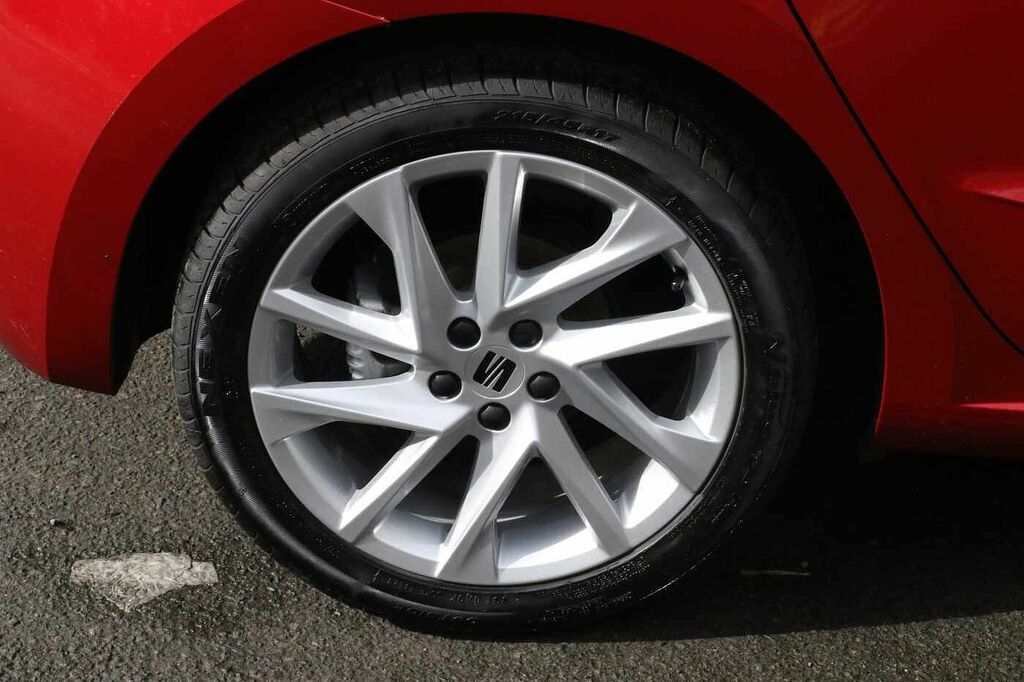 Seat Ibiza 1.0 Tsi 110 Fr BJ73LWG Red #5