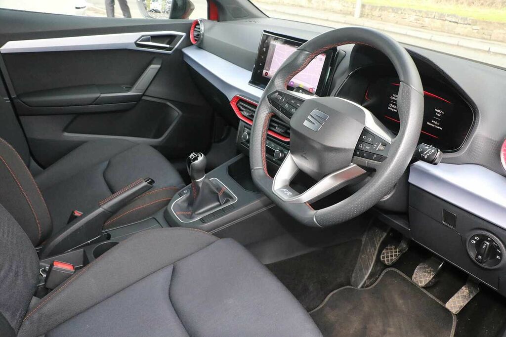 Seat Ibiza 1.0 Tsi 110 Fr BJ73LWG Red #6