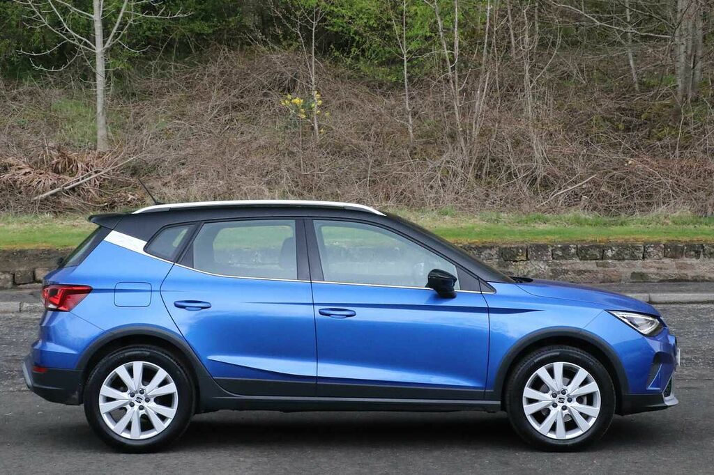 Seat Arona 1.0 Tsi 110 Xperience SJ23NFN Blue #4