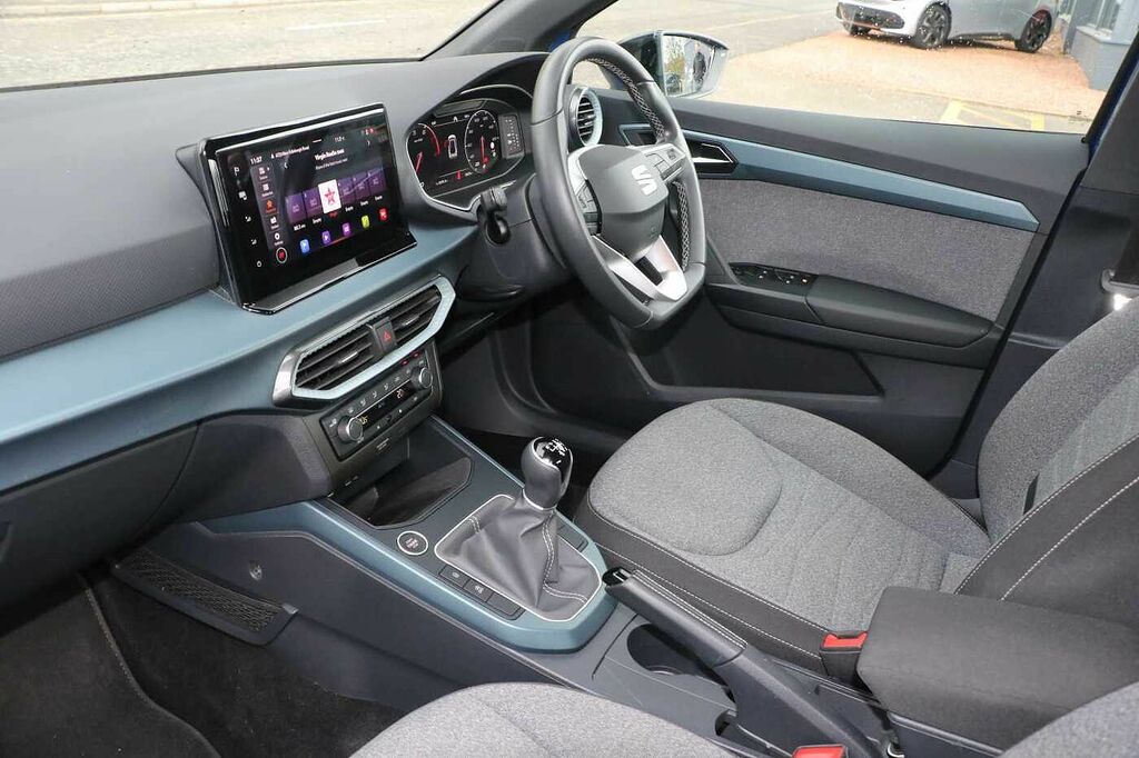 Seat Arona 1.0 Tsi 110 Xperience SJ23NFN Blue #2