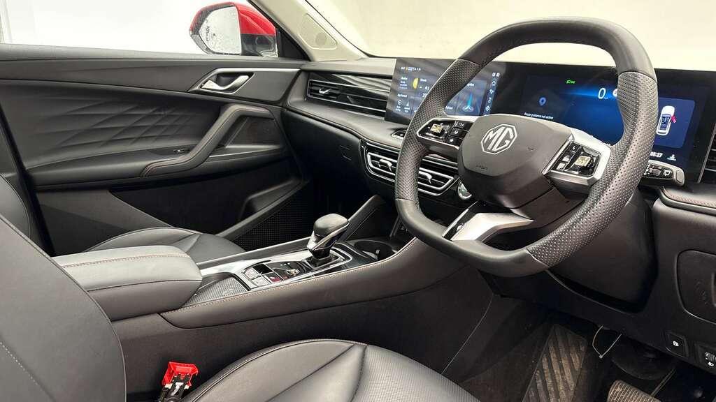 MG HS 1.5 T-gdi 24.7Kwh Trophy Suv Plug-in Hy LC25ZLN Red #2