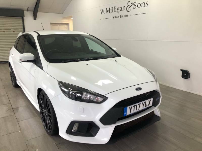 Ford Focus 2.3 Ecoboost - 2017 17 White