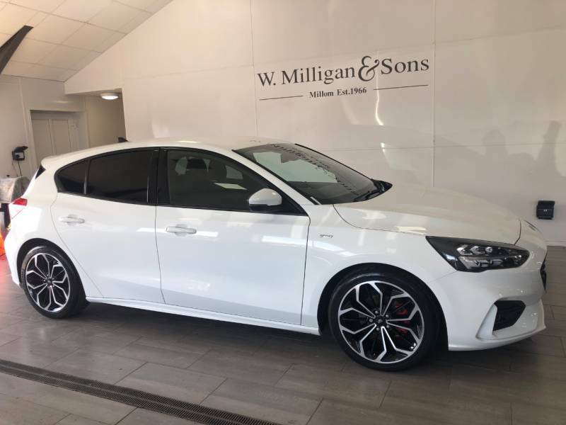 Ford Focus 1.0 Ecoboost Hybrid Mhev 125 St-line X Edition YR21XOD White #2