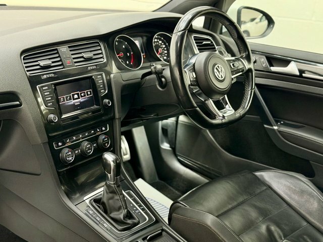 Volkswagen Golf 2.0 Tdi Bluemotion Tech Gtd Hatchback D NK14XRA White #3