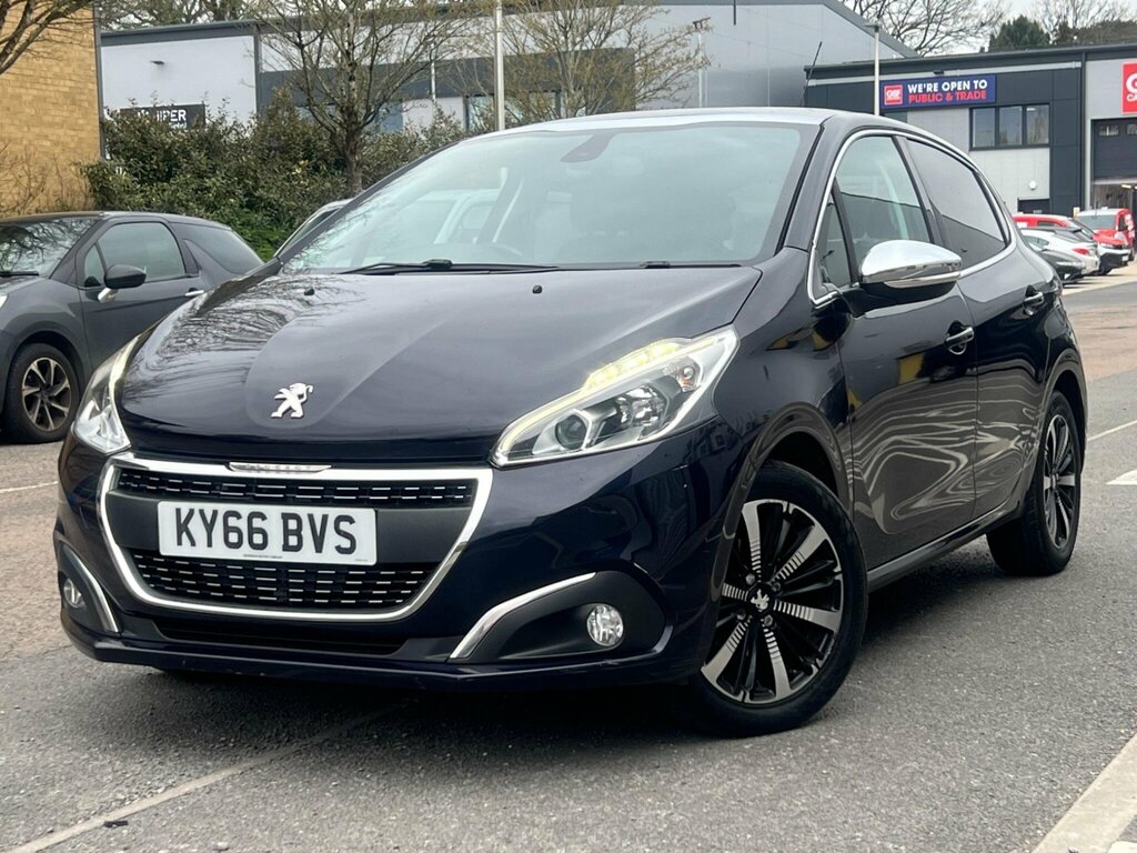 Peugeot 208 1.2 Puretech Allure Premium Euro 6 KY66BVS Blue #4