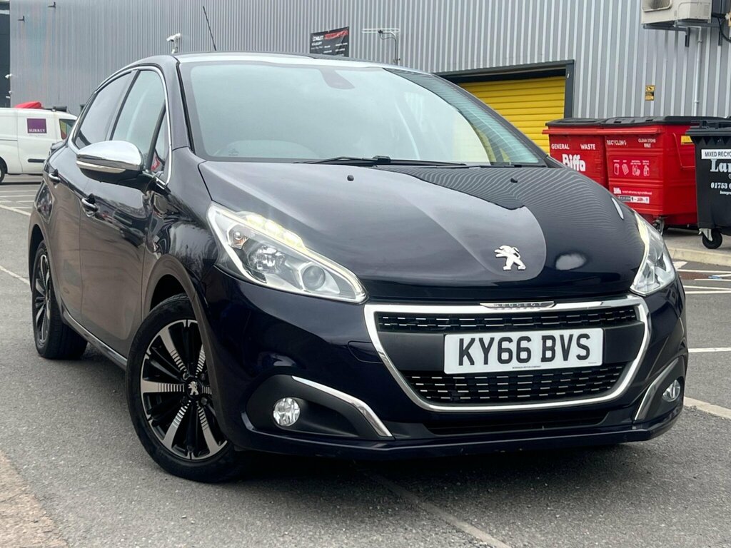 Peugeot 208 1.2 Puretech Allure Premium Euro 6 KY66BVS Blue #2