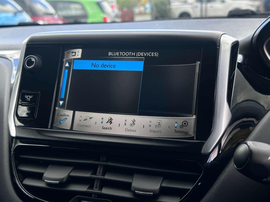 Peugeot 208 1.2 Allure  #5