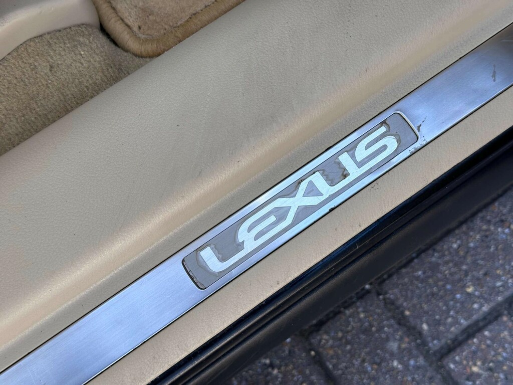Lexus RX Suv Black #28