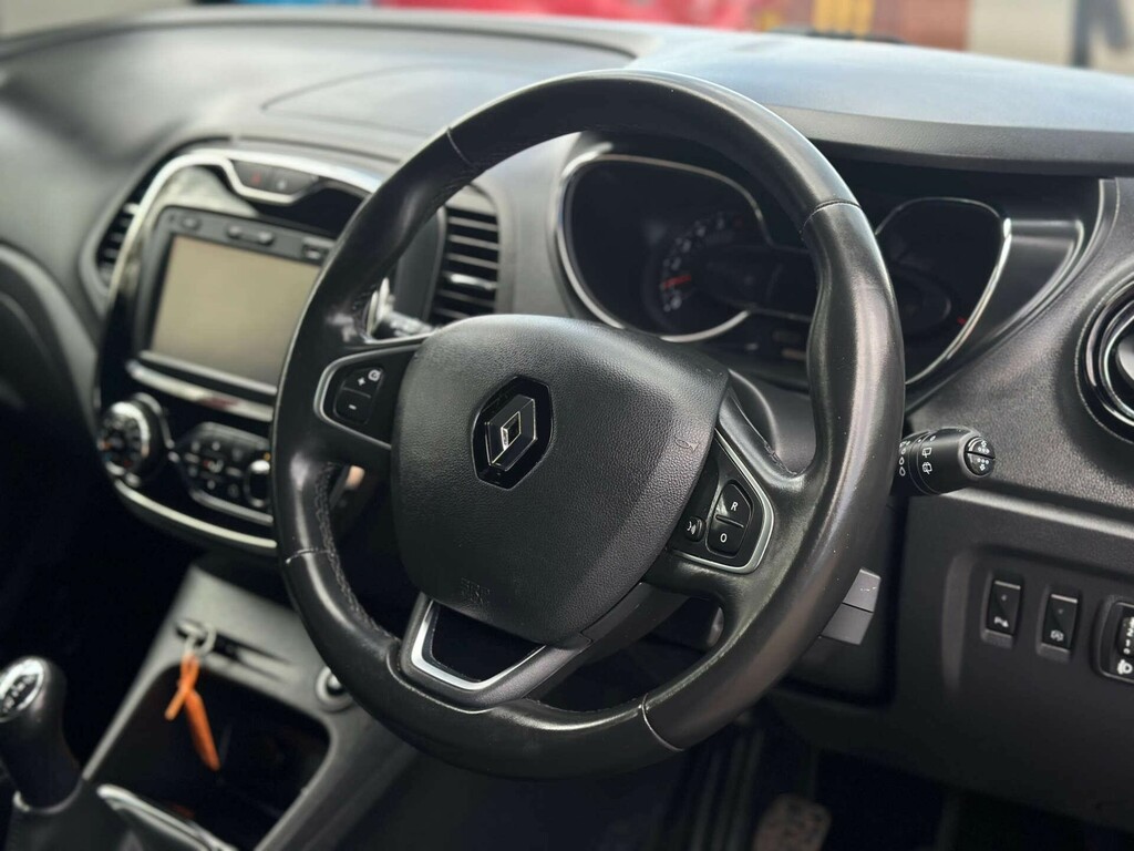 Renault Captur 0.9 Dynamique S Nav Tce SB17ODG #2