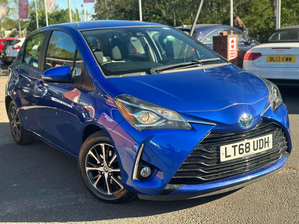 Toyota Yaris 1.5 Icon Tech Vvt-i Hev Cvt Blue