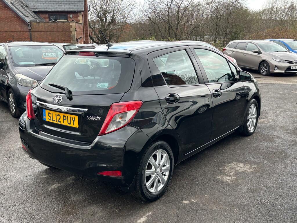 Toyota Yaris 1.4 D-4d Tr Euro 5 Black #6