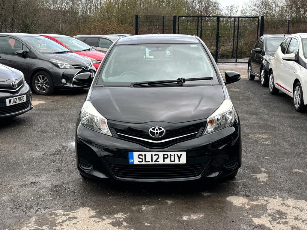 Toyota Yaris 1.4 D-4d Tr Euro 5 Black #2