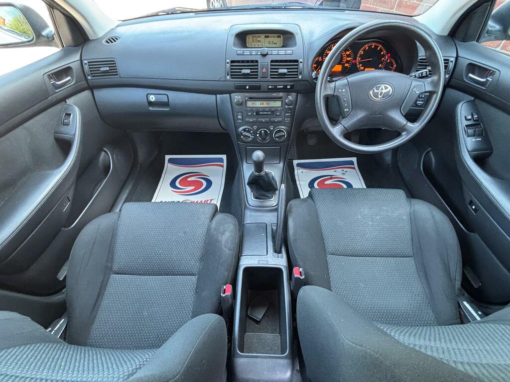 Toyota Avensis  Silver #7