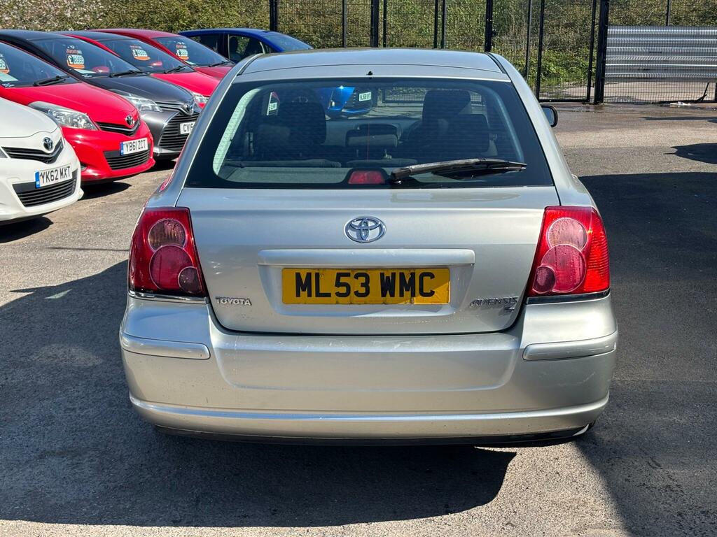 Toyota Avensis  Silver #37