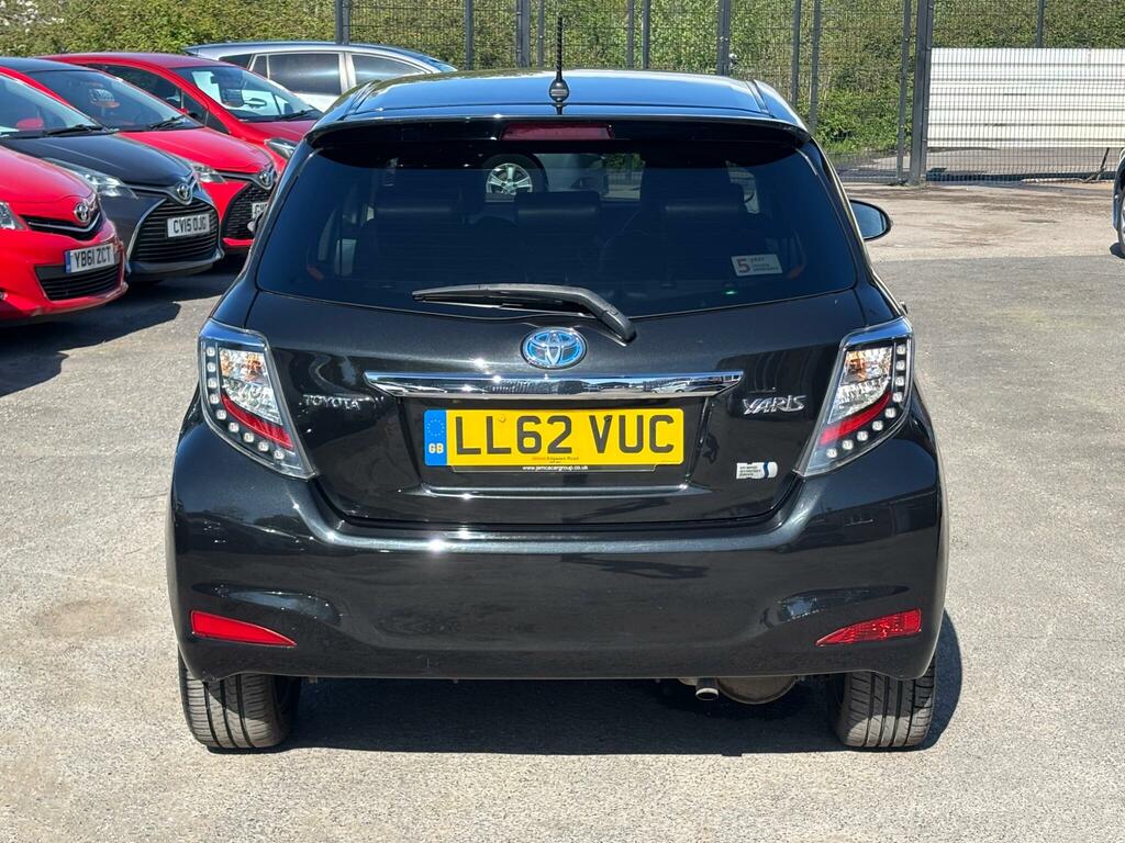 Toyota Yaris 1.5 Vvt-h T Spirit Cvt Euro 5 Black #5