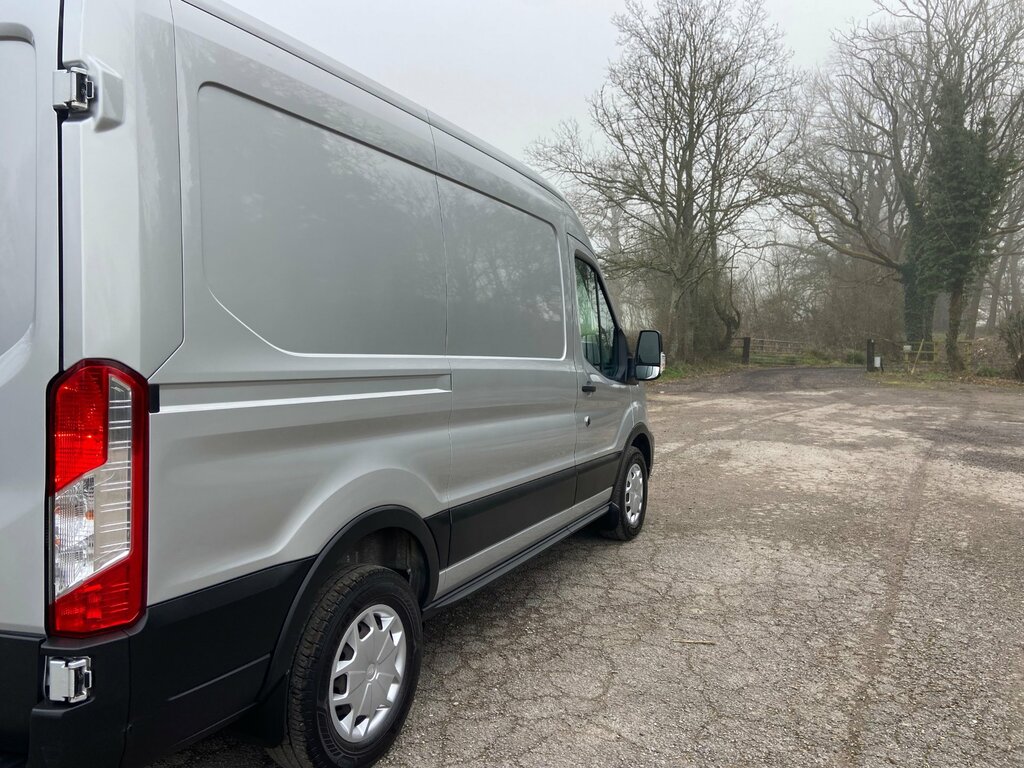 Ford Transit Custom 2.0 350 Ecoblue Trend Panel Van YG70EXB Silver #3