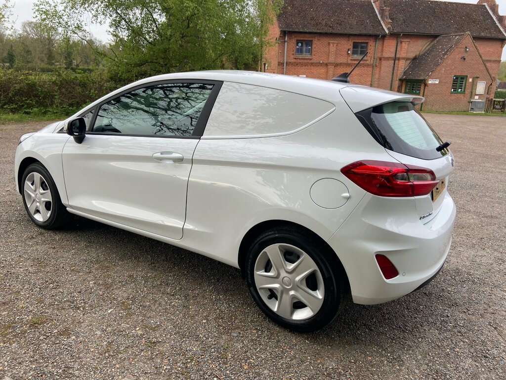 Ford Fiesta 1.5 Tdci Car Derived Van Euro 6 HW20WMO White #2