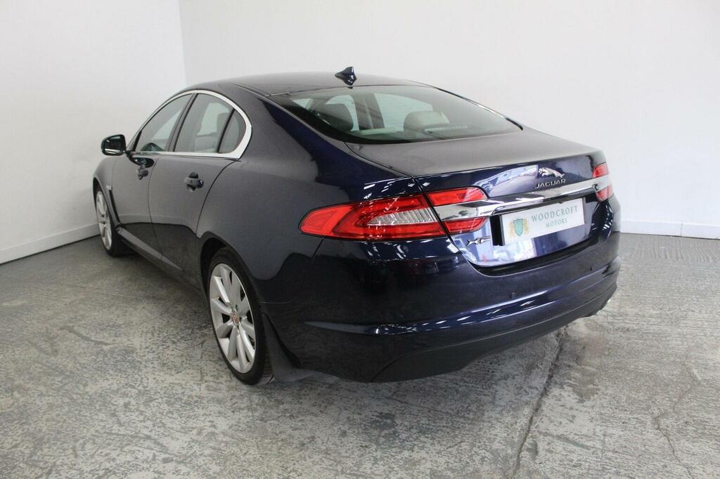Jaguar XF Saloon 2.2D Portfolio Euro 5 Ss 2015 WU15WDT Blue #5