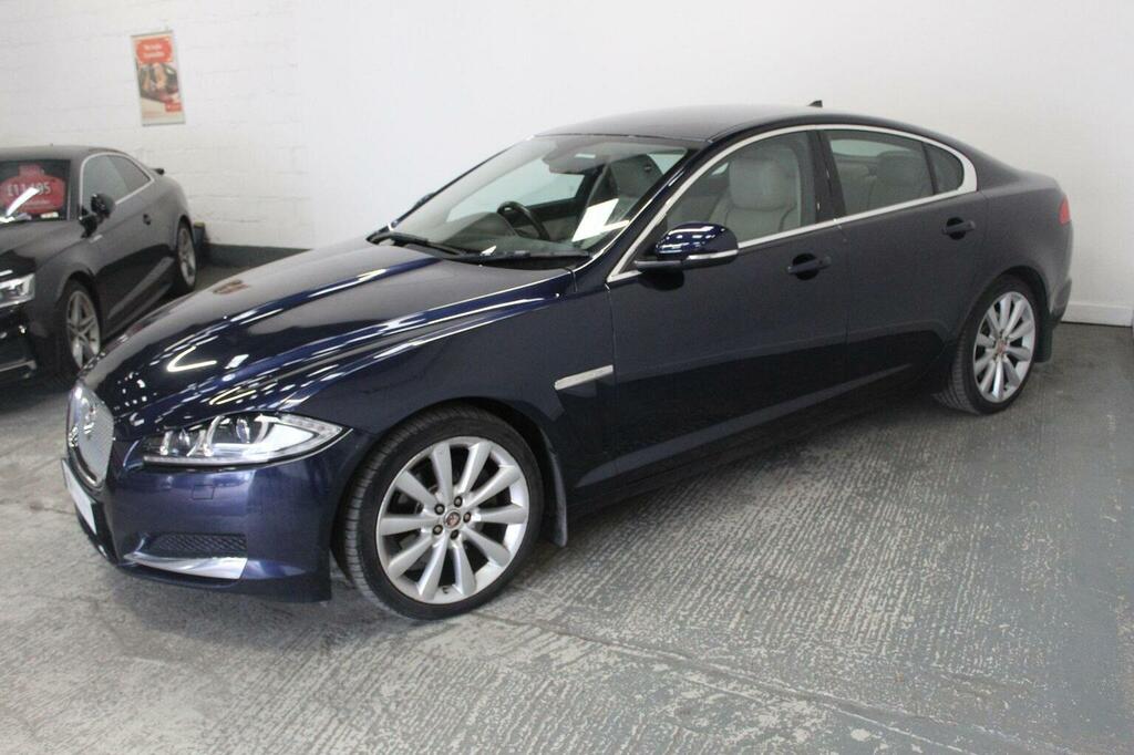 Jaguar XF Saloon 2.2D Portfolio Euro 5 Ss 2015 WU15WDT Blue #4